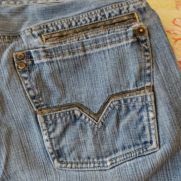 Guess Jeans. - Picture 6 of 7